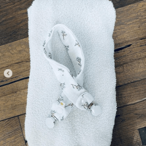 Serviette et attache